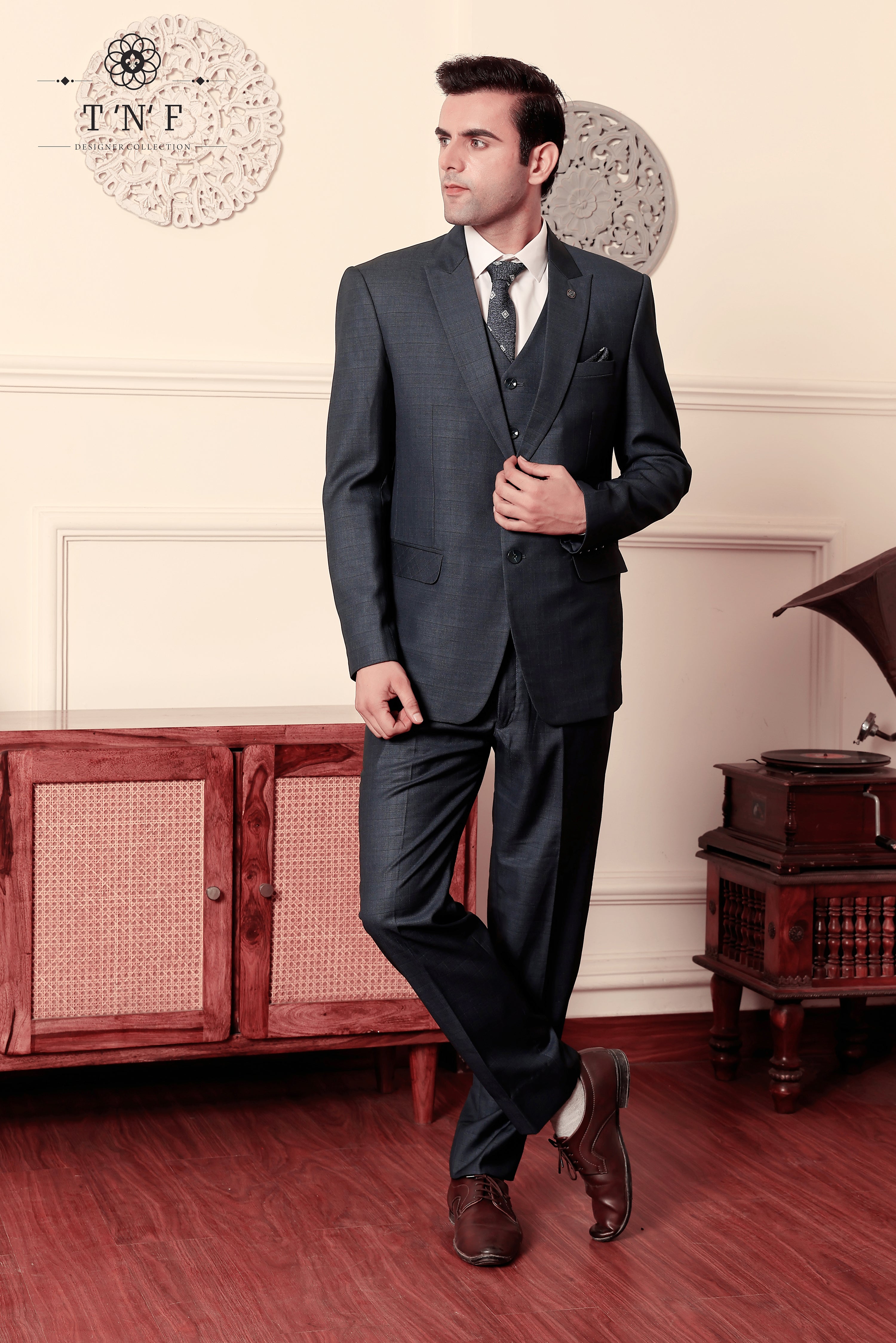 Midnight Charm Suit
