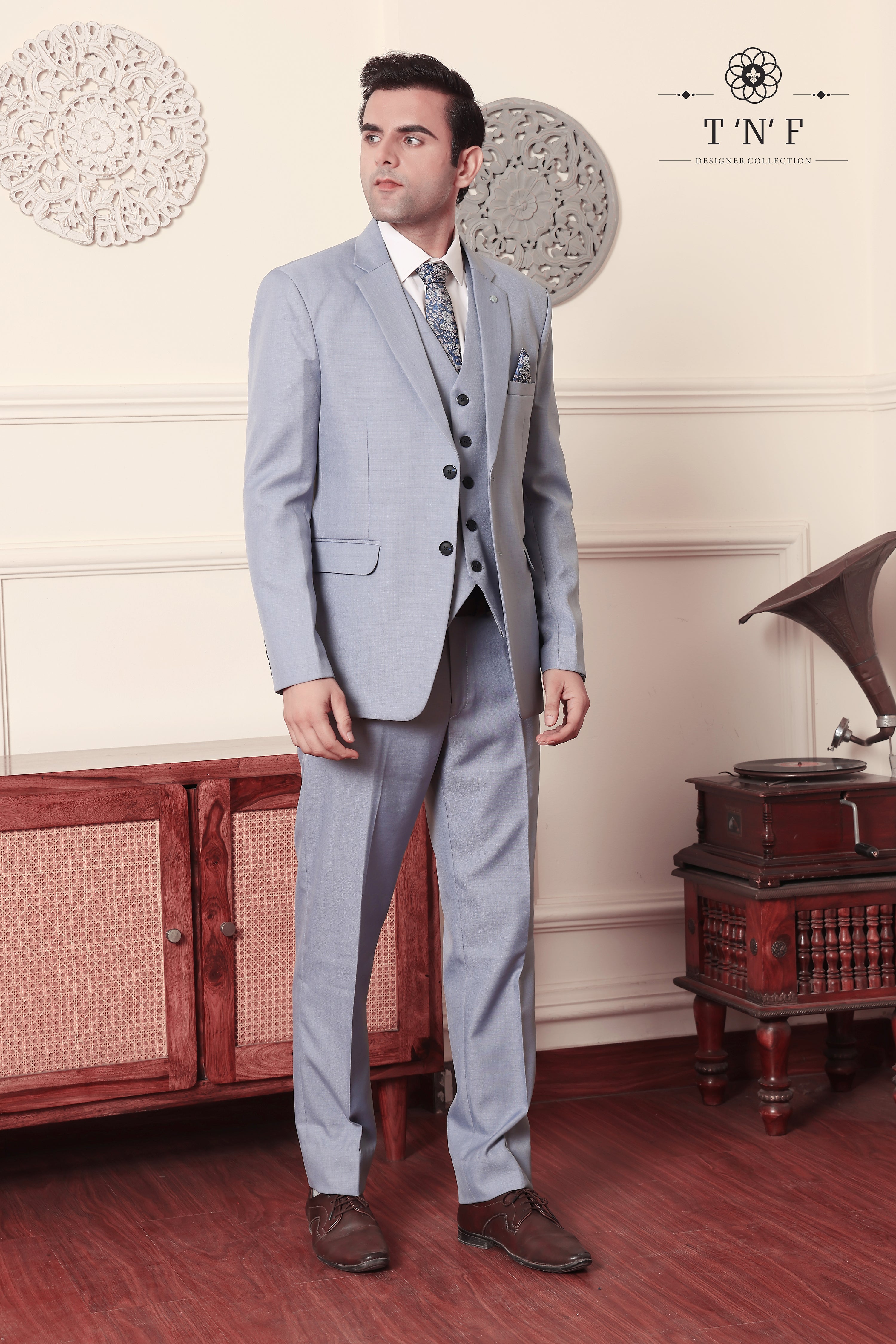 Skystone Classic 3-Piece Suit