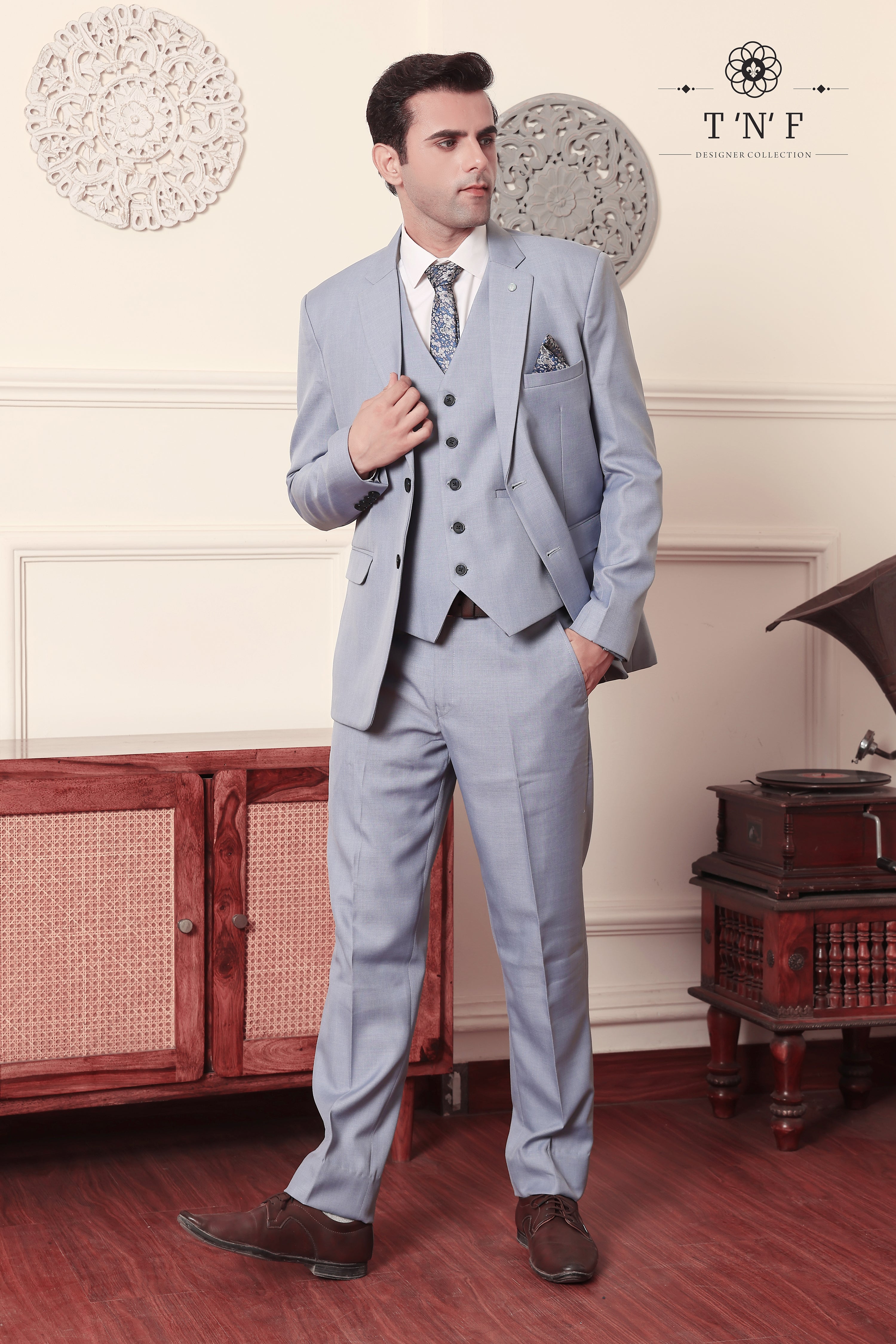 Skystone Classic 3-Piece Suit